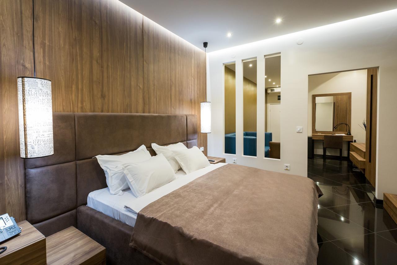 Hotel Crystal Light Ni المظهر الخارجي الصورة