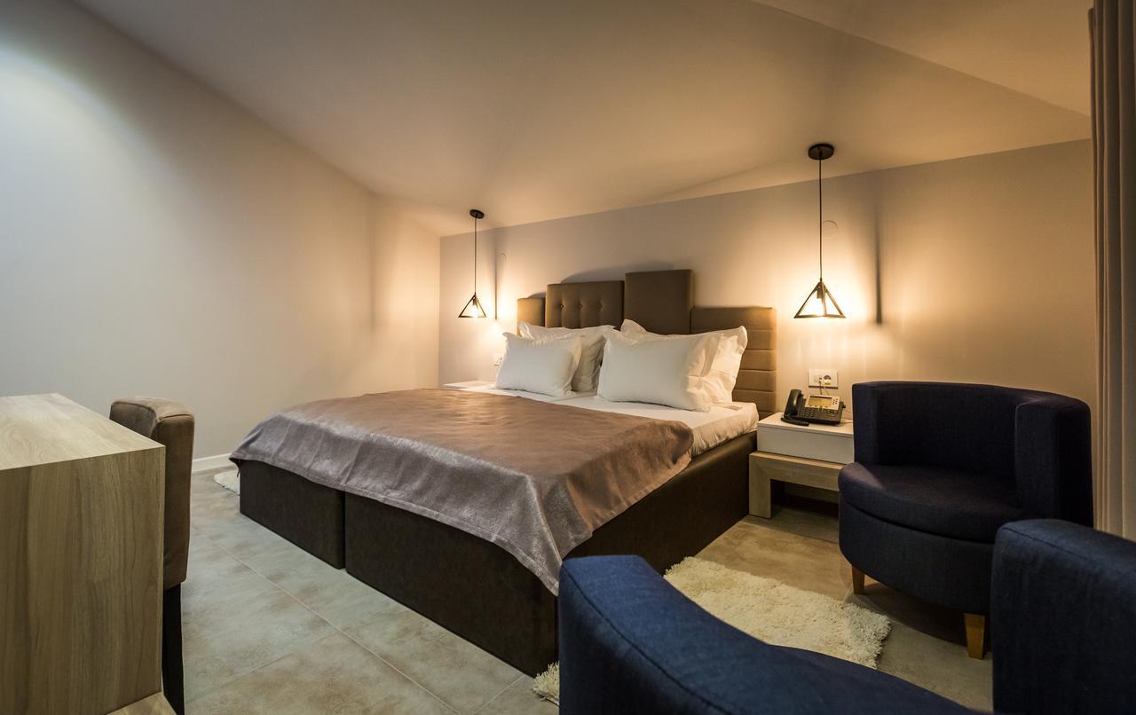 Hotel Crystal Light Ni المظهر الخارجي الصورة